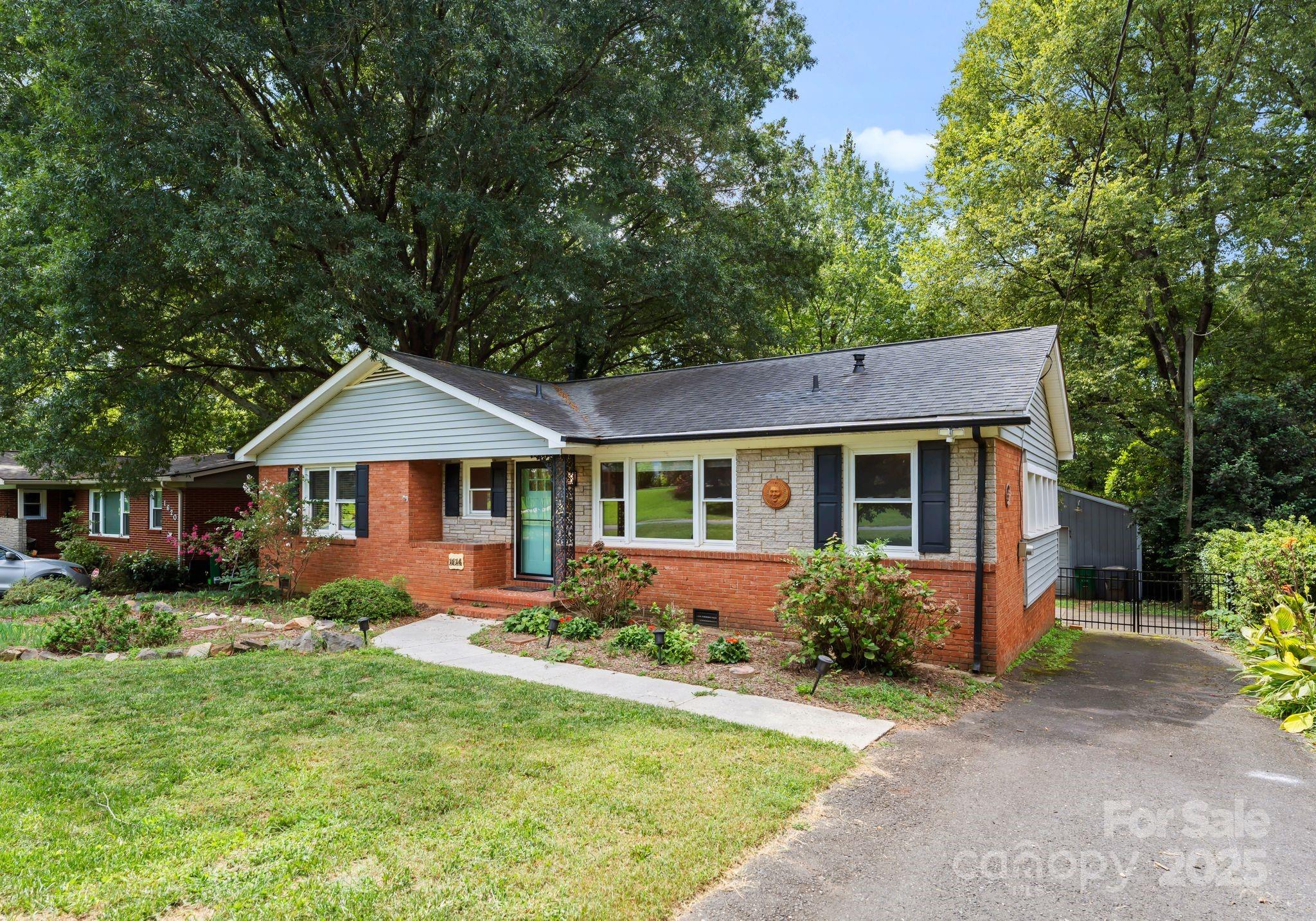 Starmount - Residential