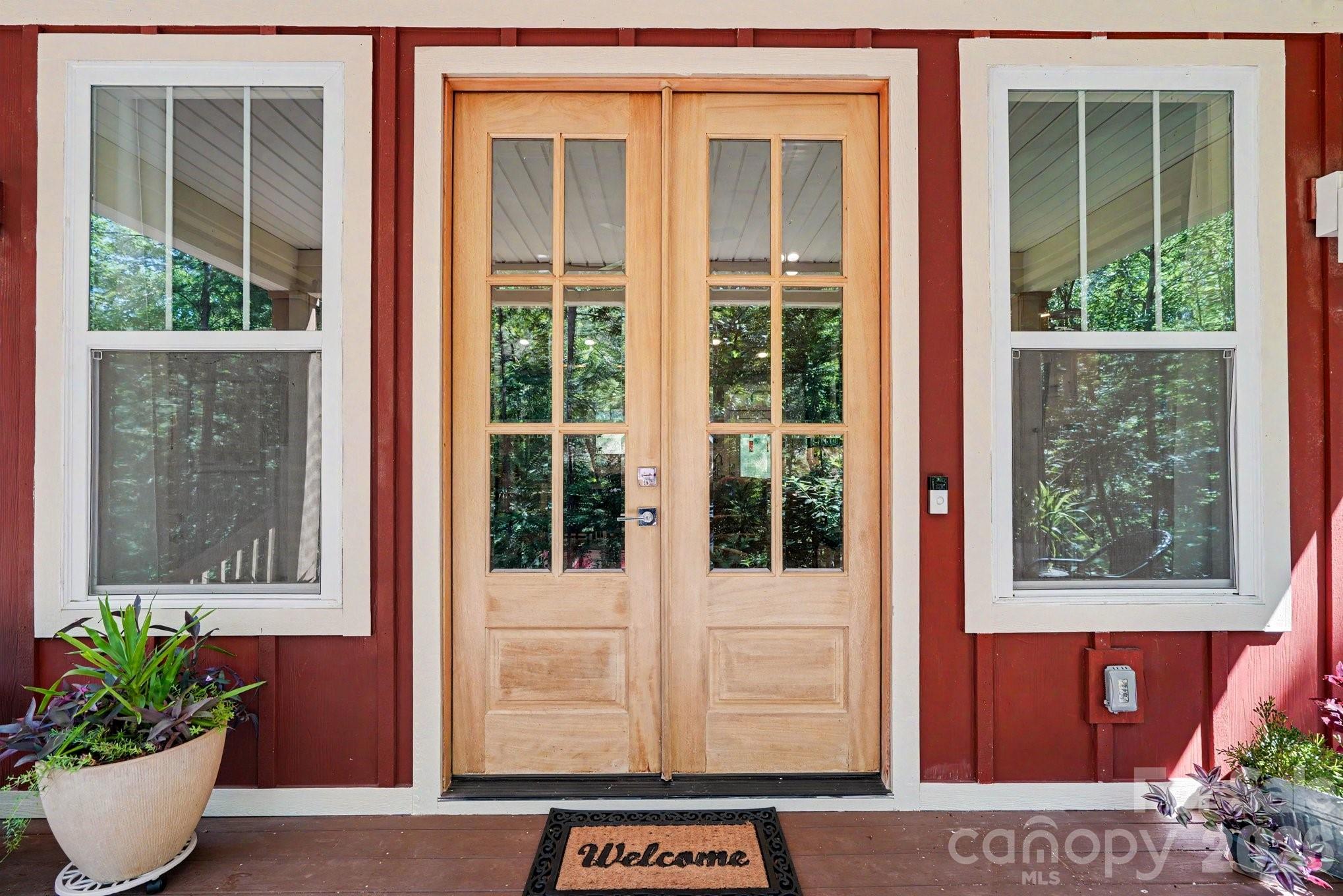 1241 Hayes Road