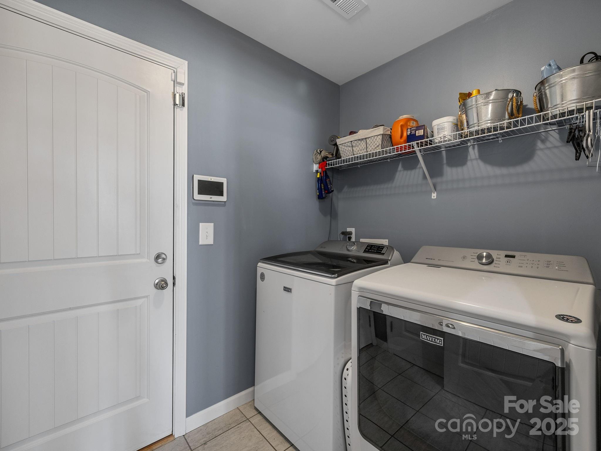 Shana Lynn - Residential