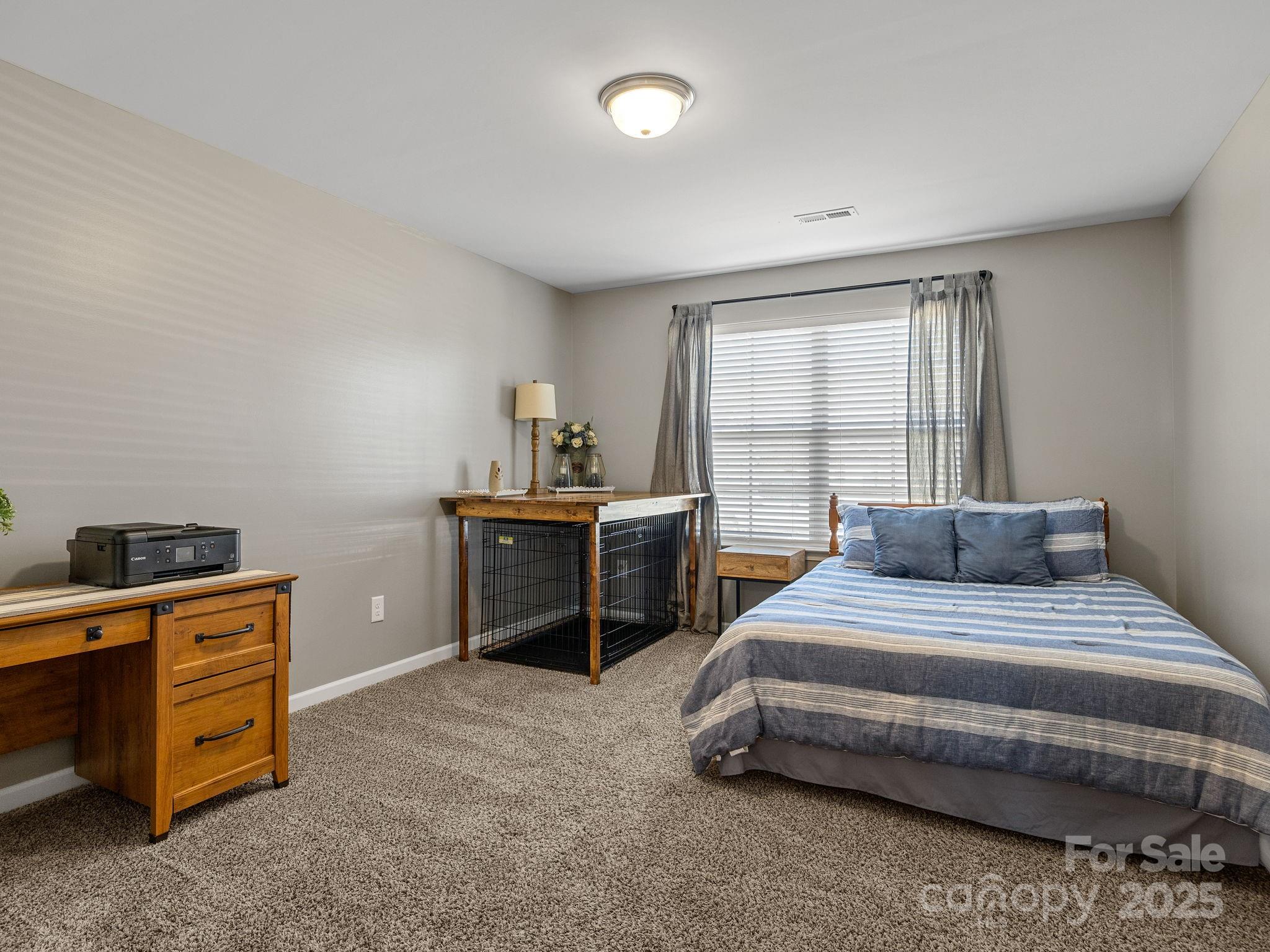 Shana Lynn - Residential