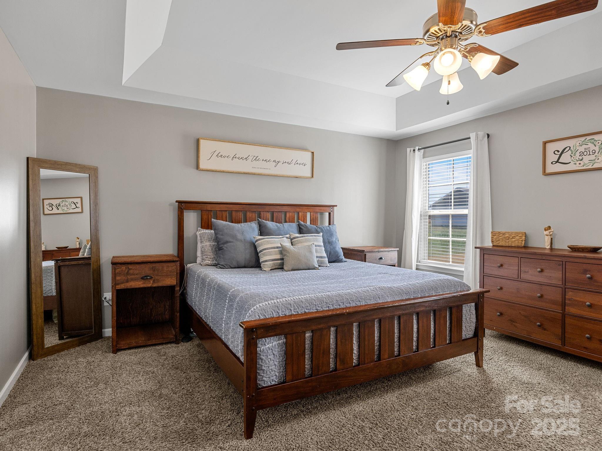 Shana Lynn - Residential