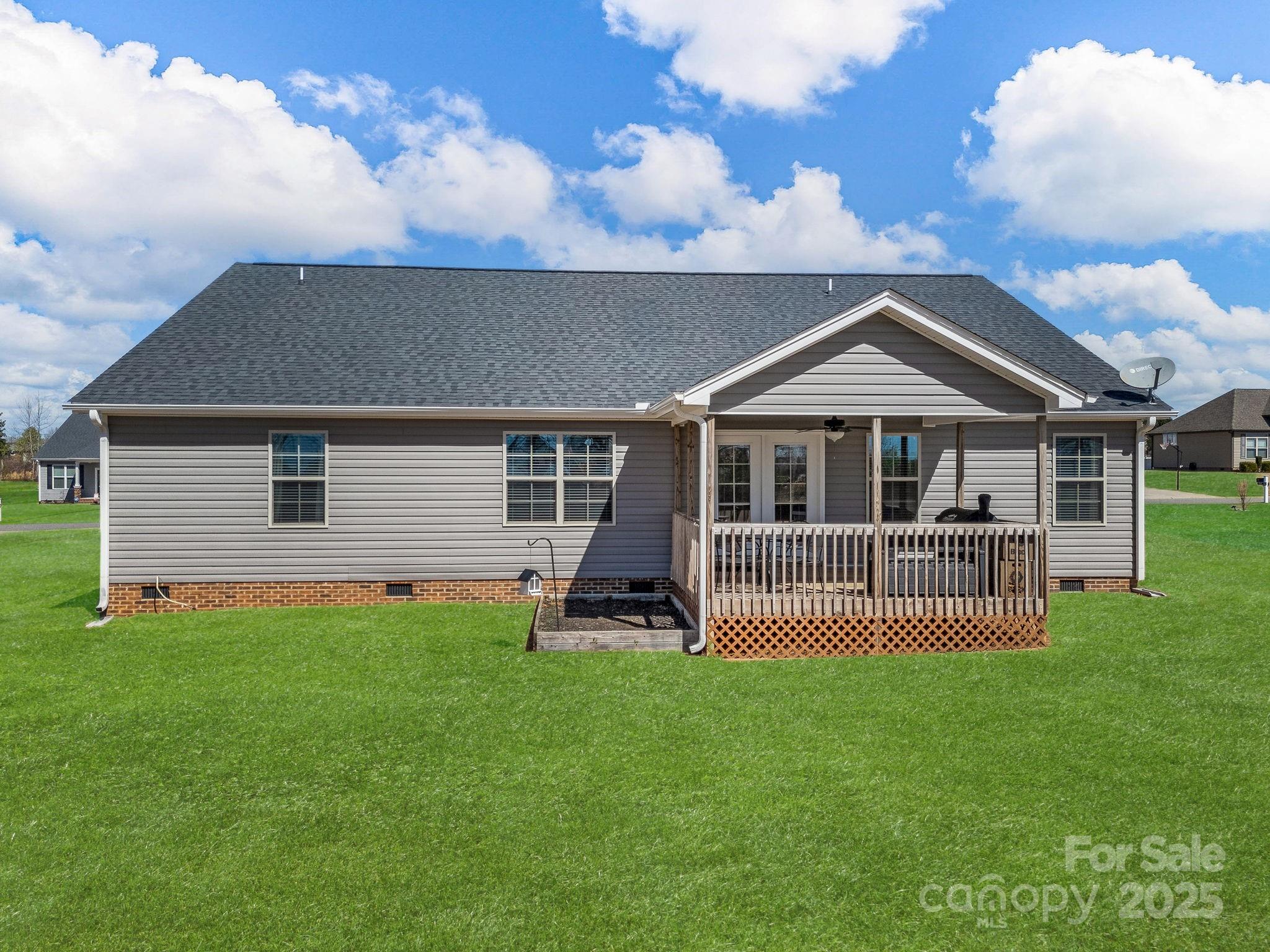 Shana Lynn - Residential