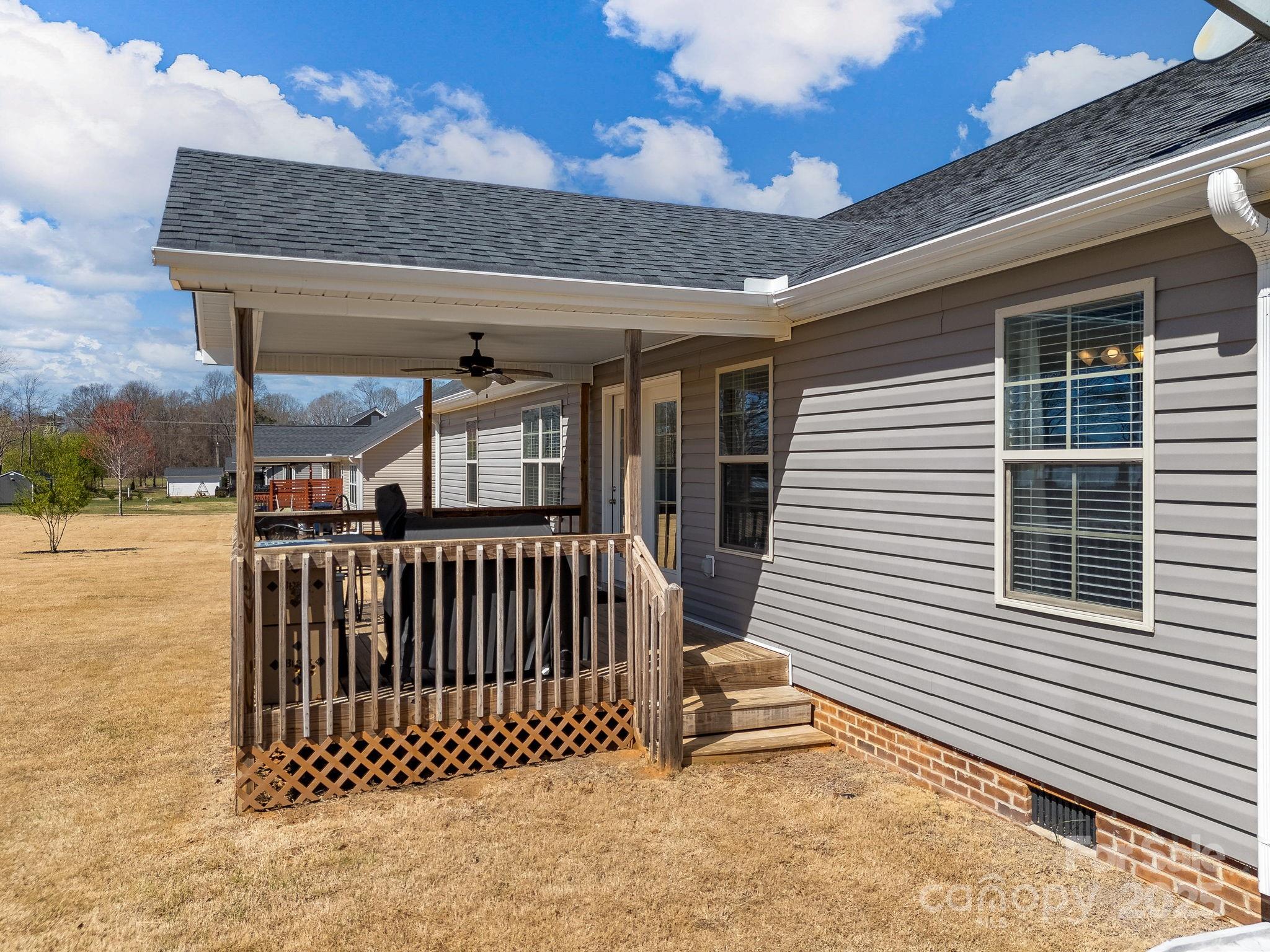 Shana Lynn - Residential