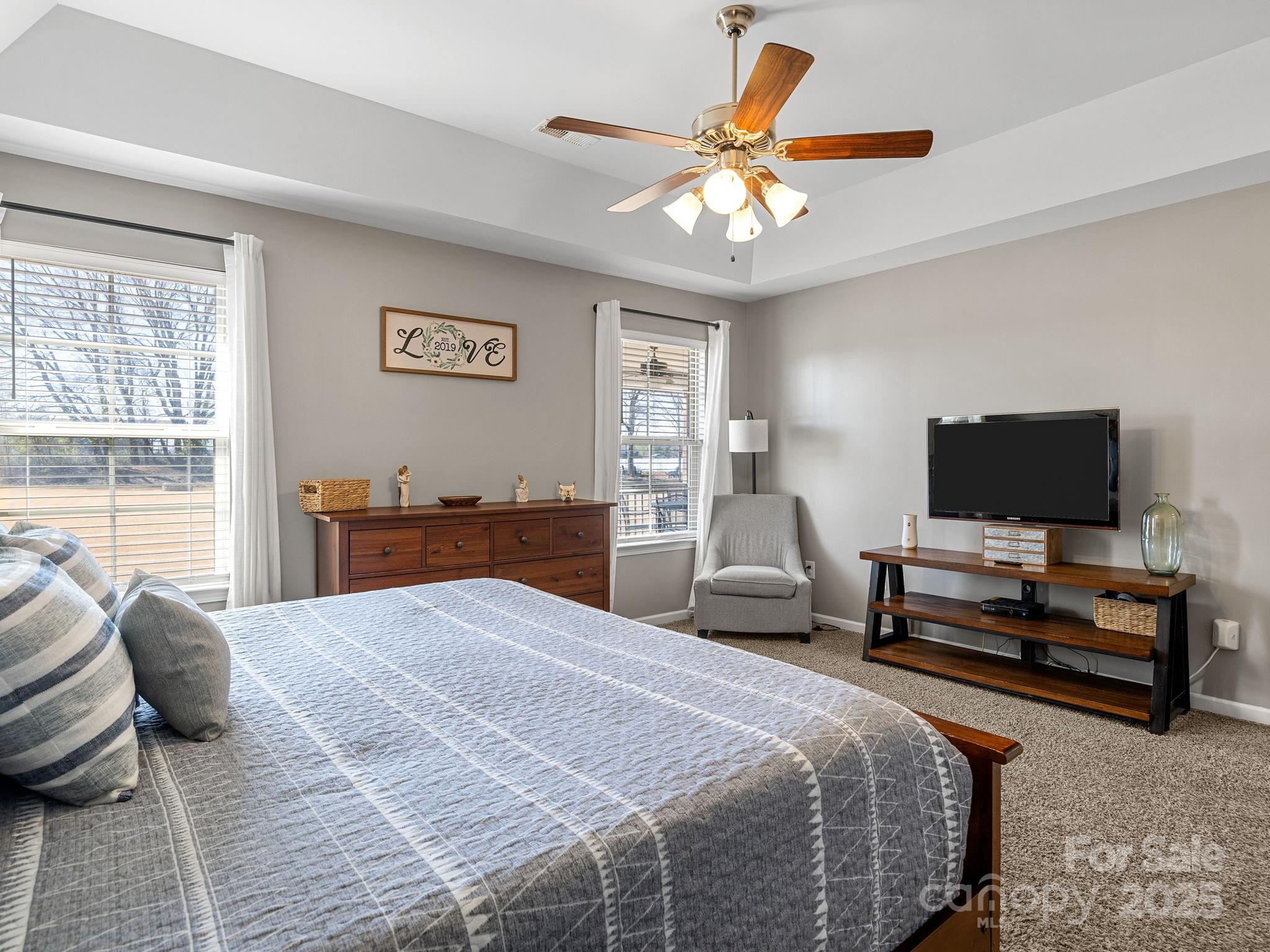 Shana Lynn - Residential