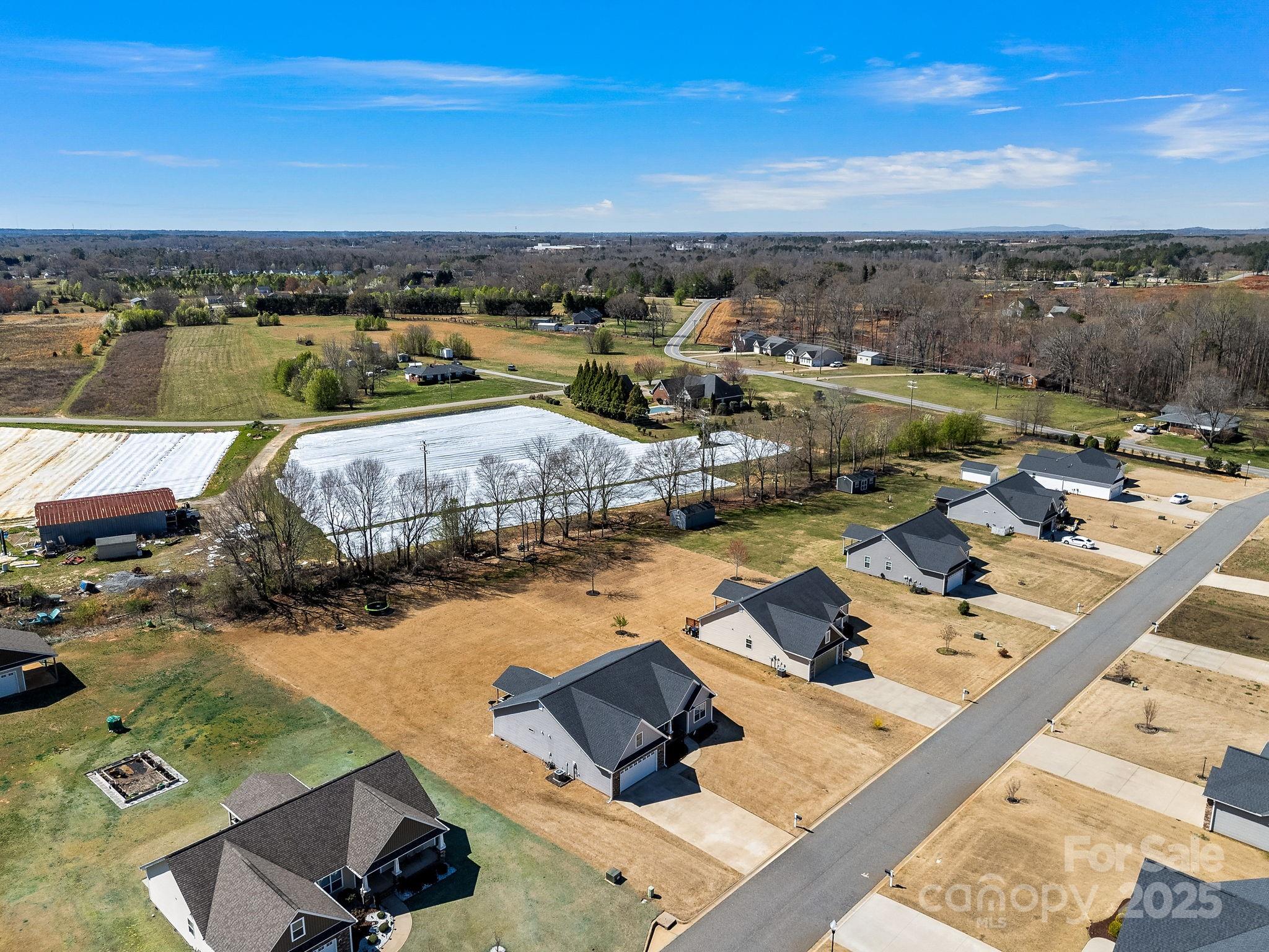 Shana Lynn - Residential