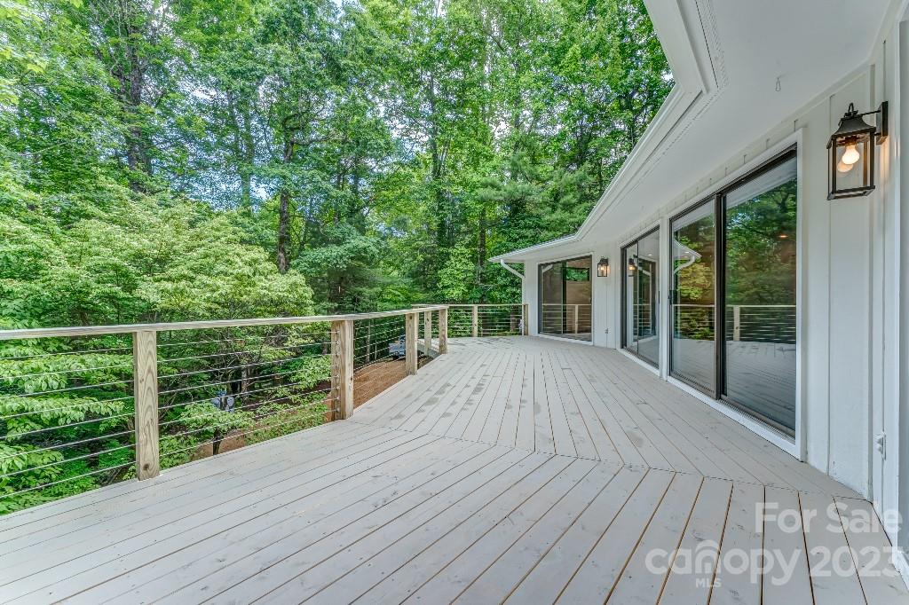 Connestee Falls - Residential