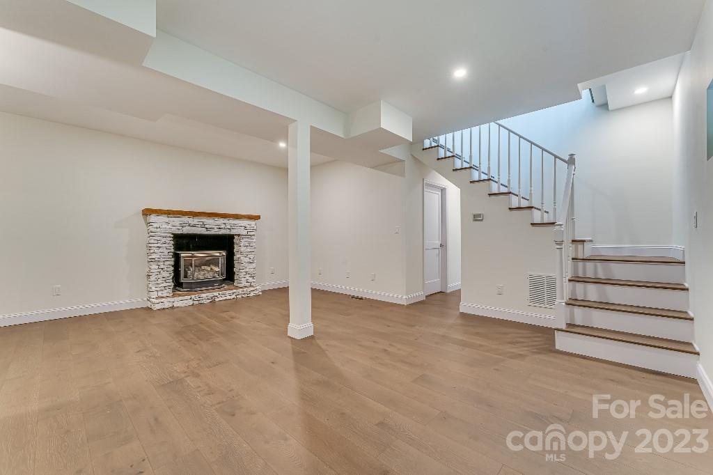 Connestee Falls - Residential