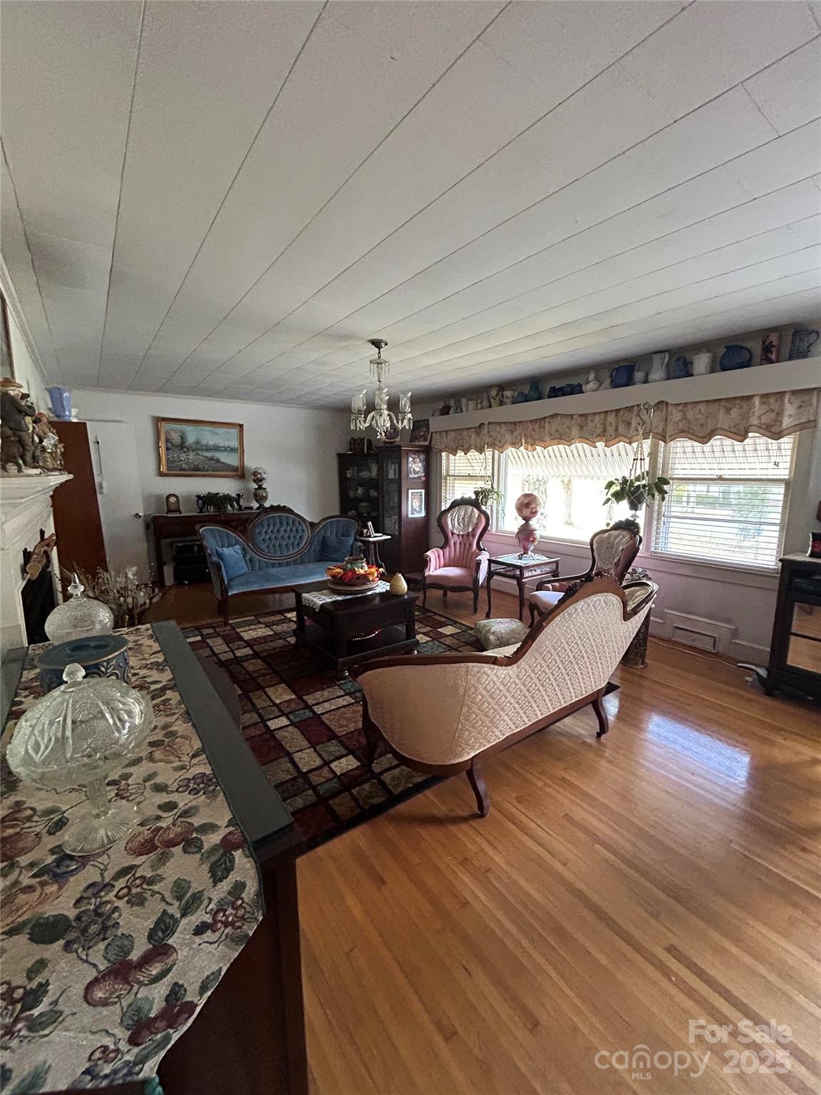 Melchor Heights - Residential