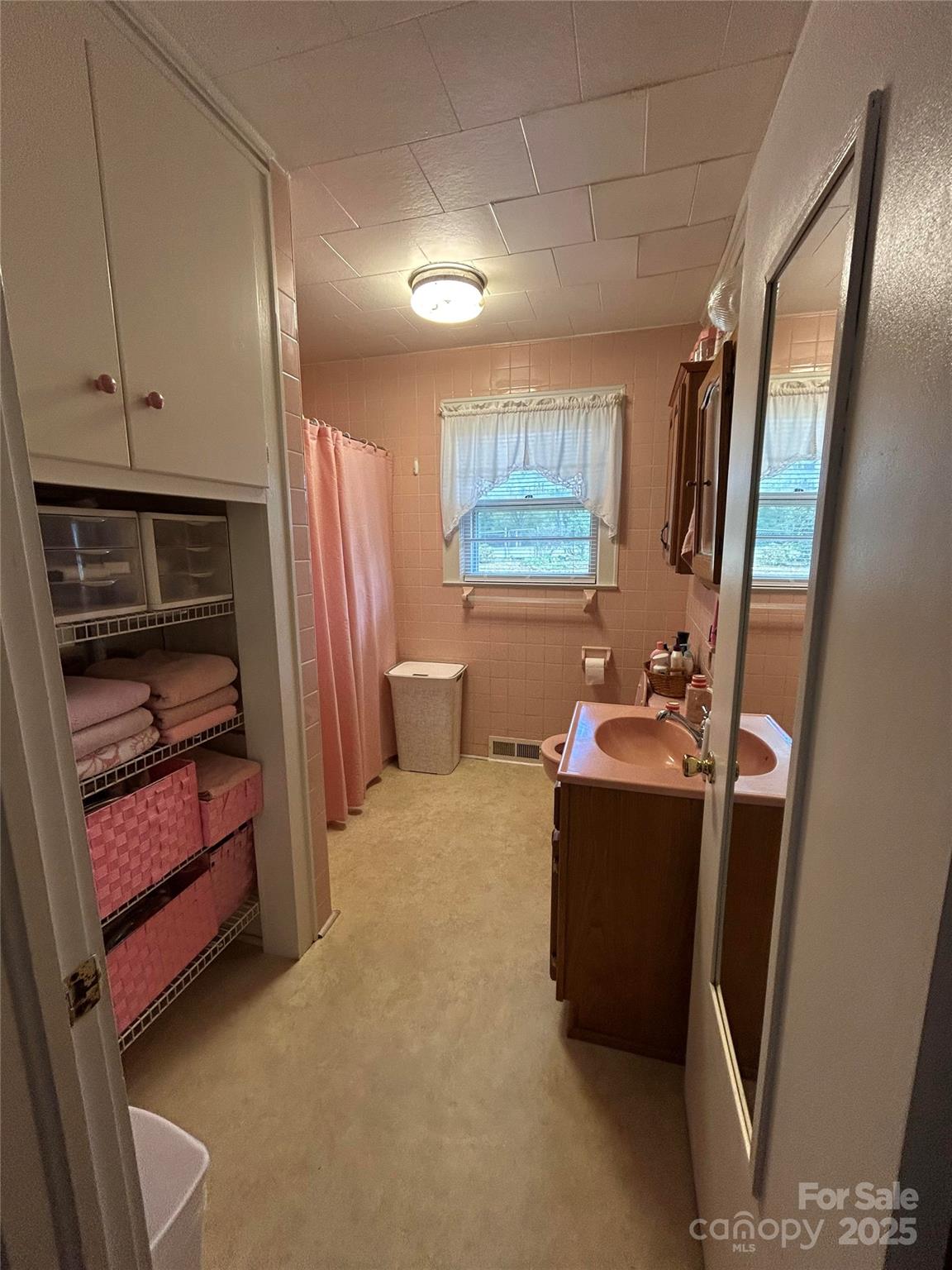 Melchor Heights - Residential