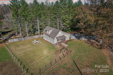 A home in Flat Rock