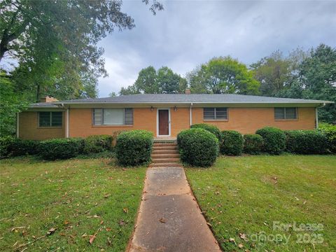 Photo of 7604 Shady Lane, Charlotte, NC 28215 (MLS # 4311586)