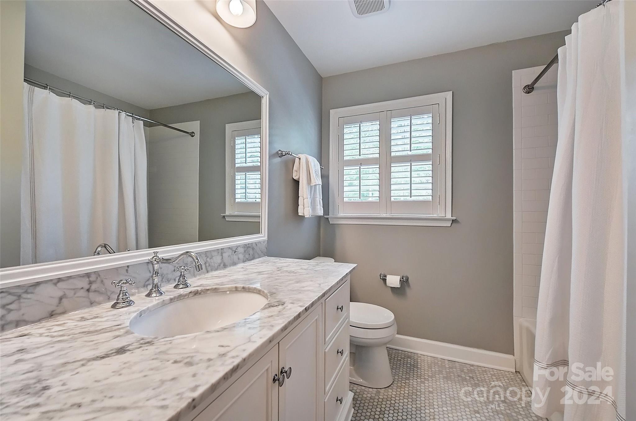 Beverly Woods - Residential