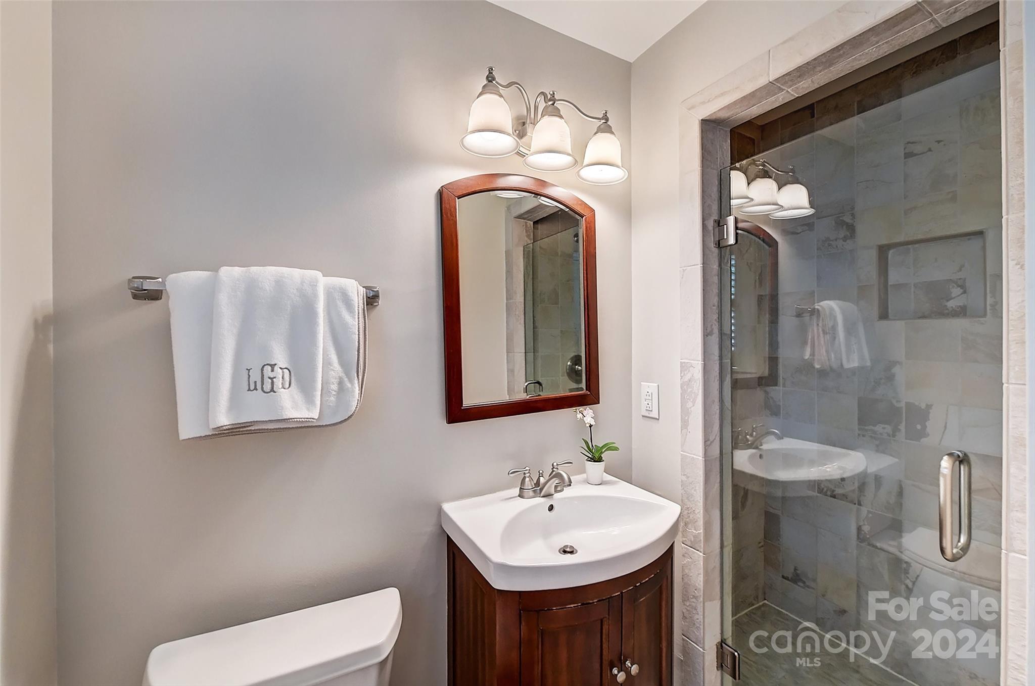 Beverly Woods - Residential