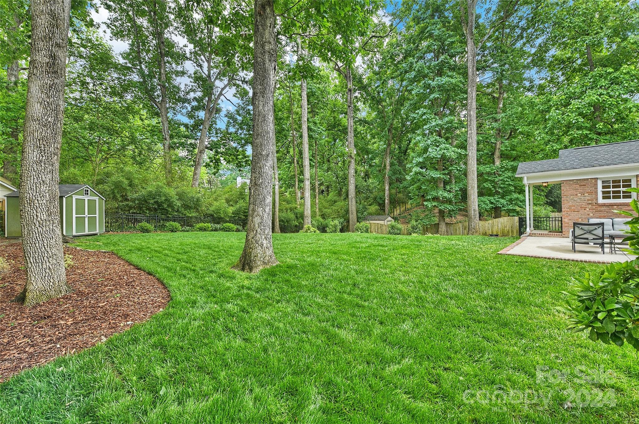 Beverly Woods - Residential