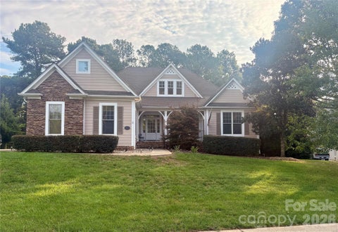 Photo of 9024 Garrison Road, Sherrills Ford, NC 28673 (MLS # 4428998)