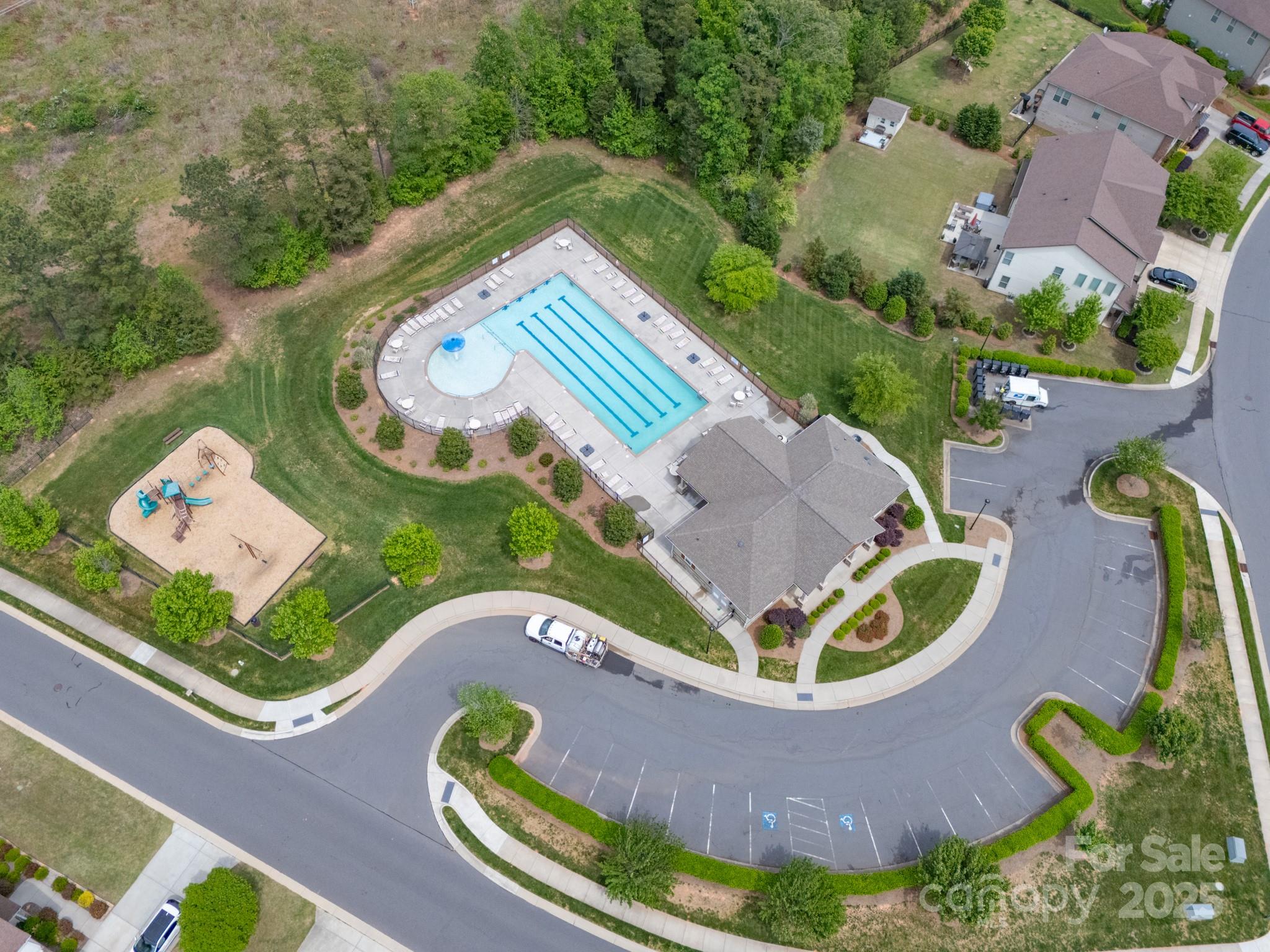 The Preserve At Riverchase - Residential