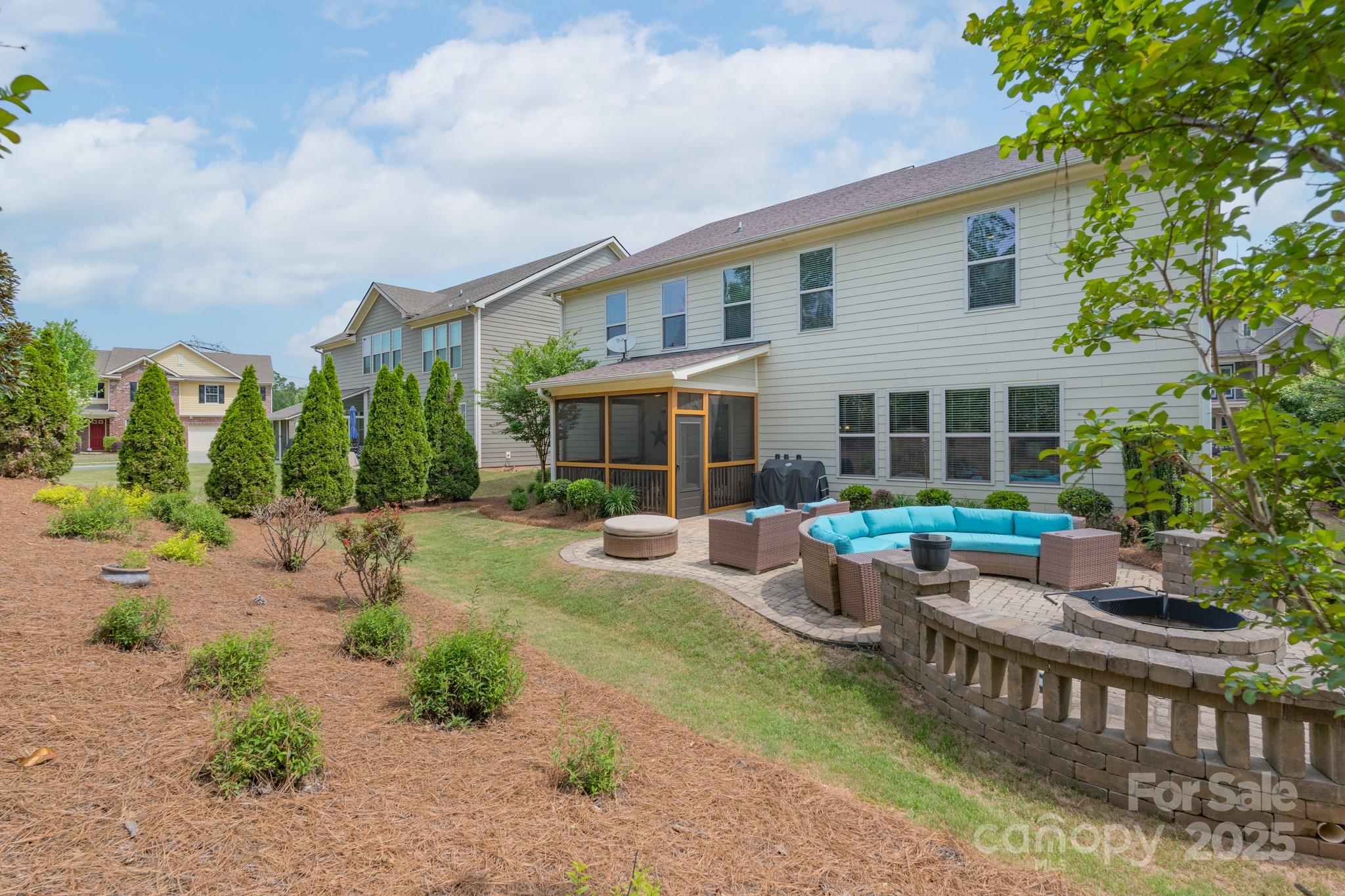 The Preserve At Riverchase - Residential