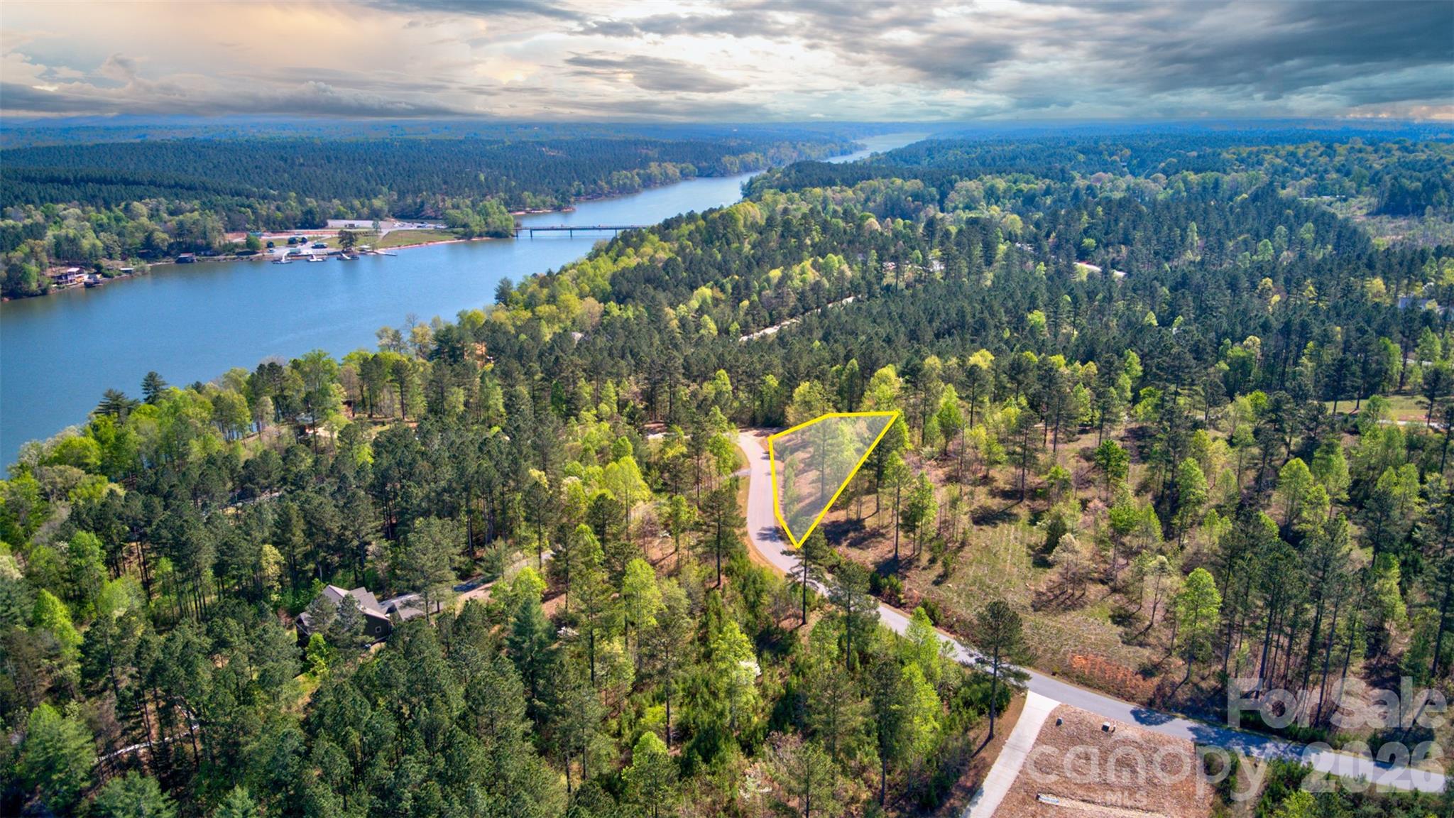 2170 Island View Lane NE 50