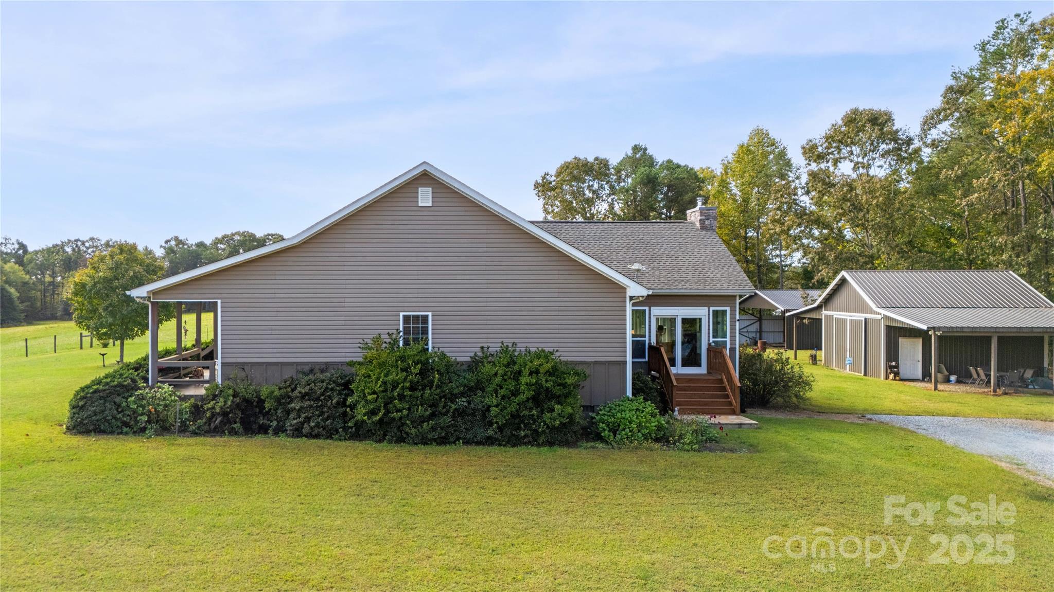 660 Scoggins Road