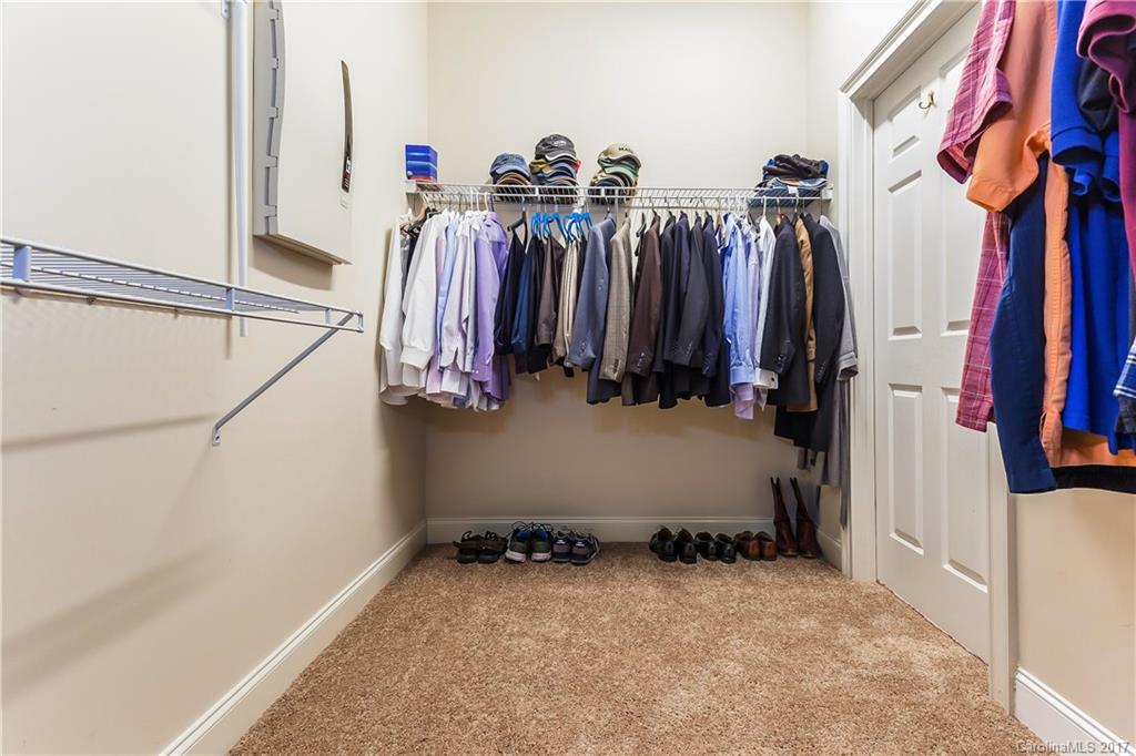 Chestnut Oaks - Residential