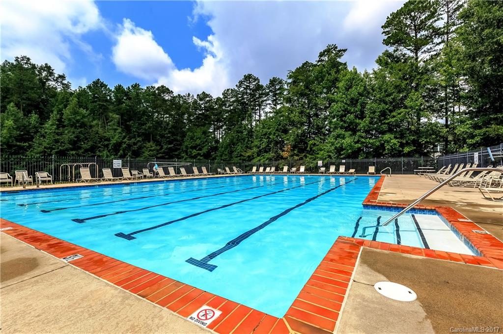 Chestnut Oaks - Residential