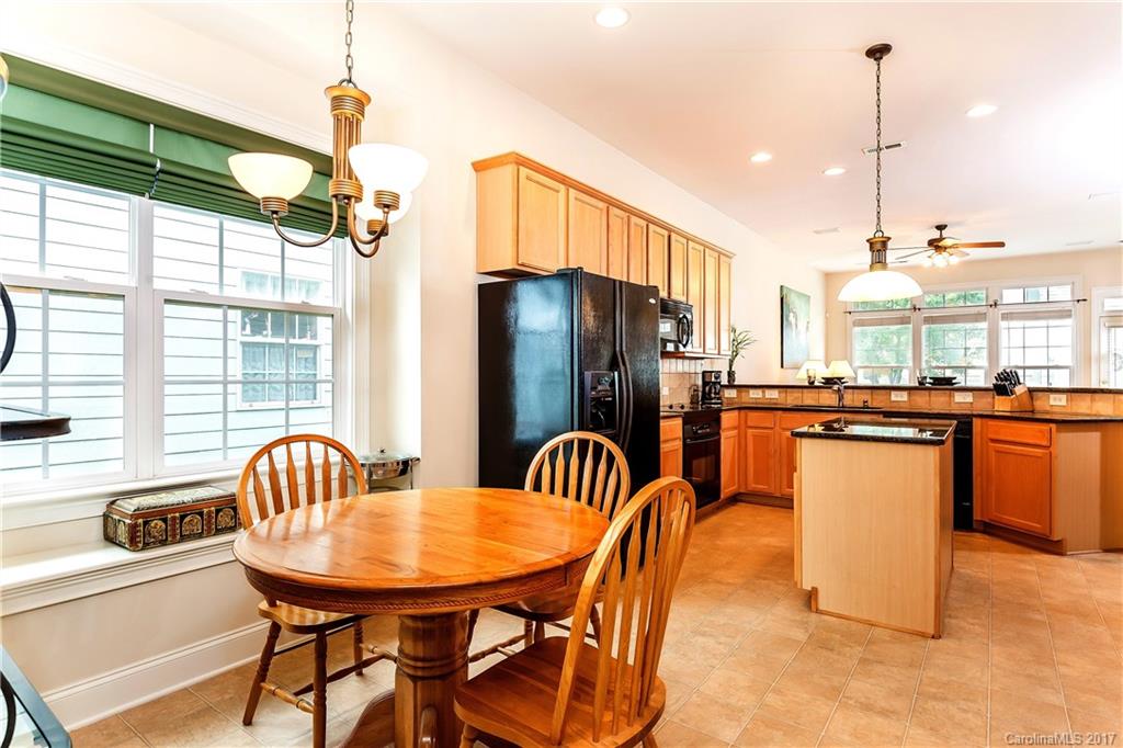 Chestnut Oaks - Residential