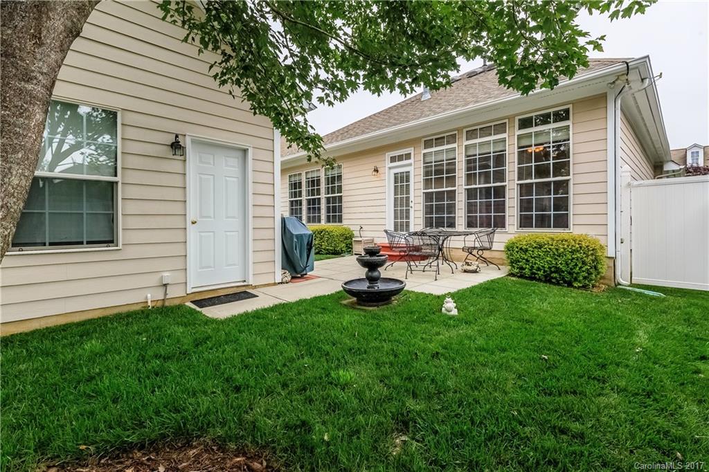 Chestnut Oaks - Residential