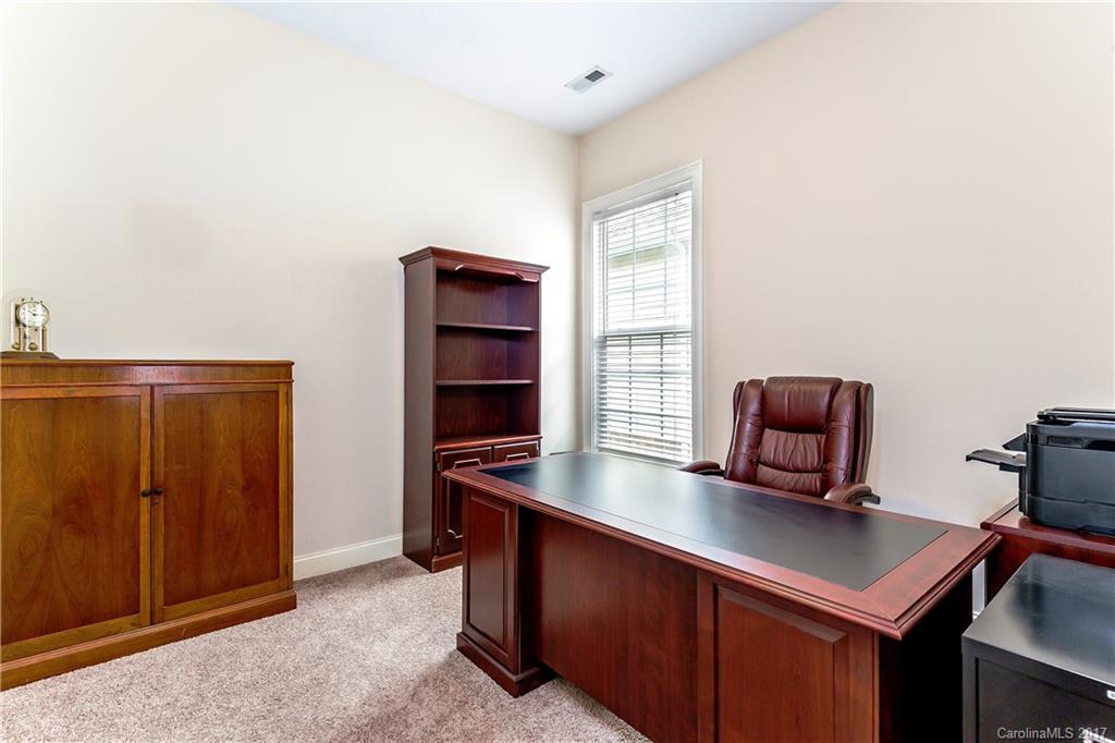 Chestnut Oaks - Residential