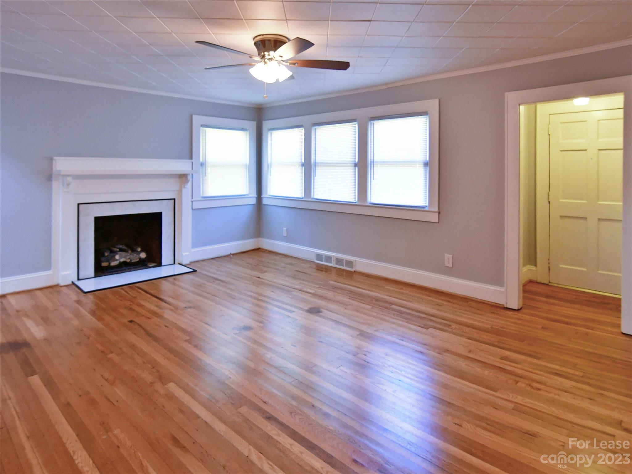 Victorias Landmark - Residential Lease