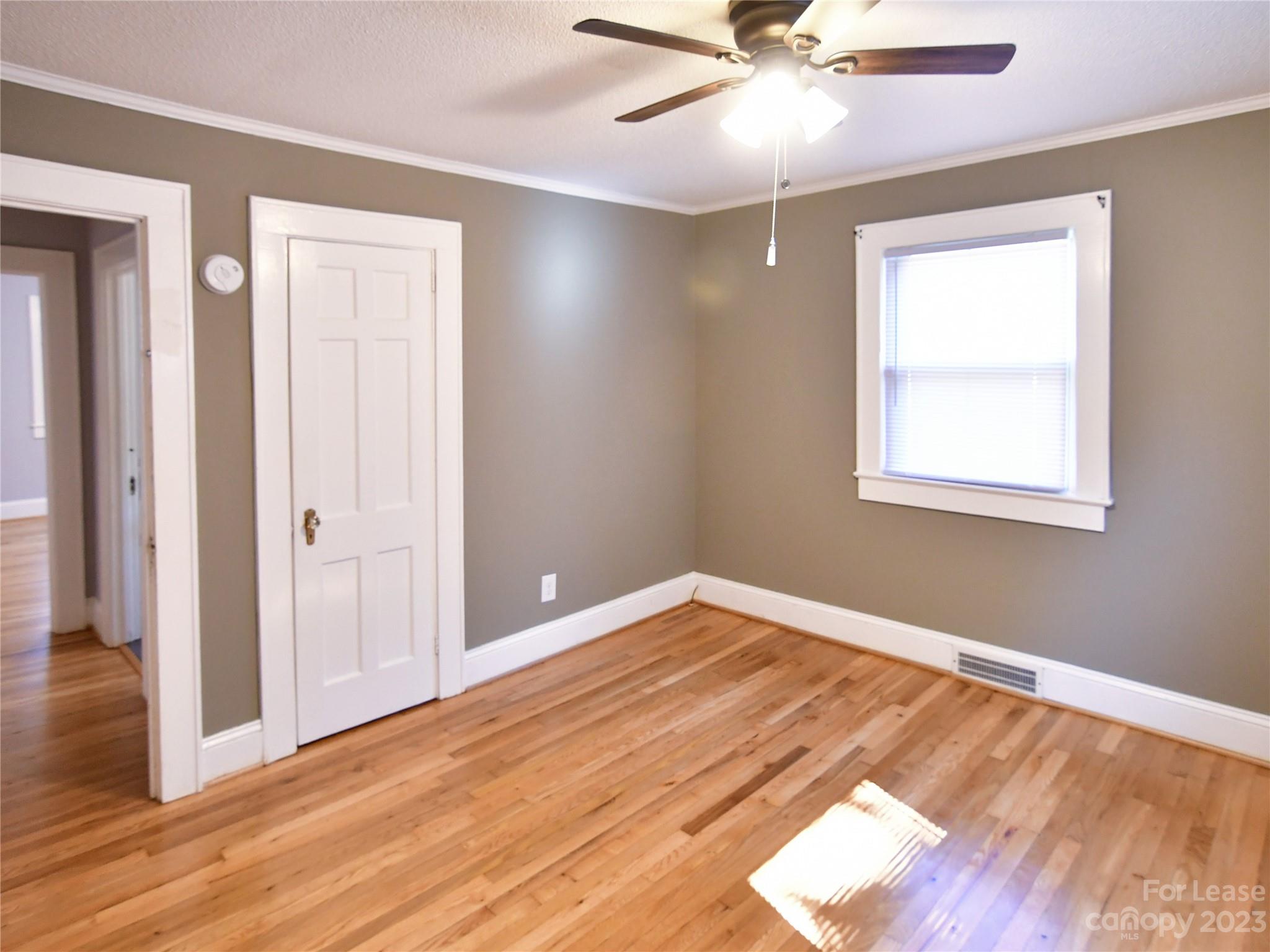 Victorias Landmark - Residential Lease