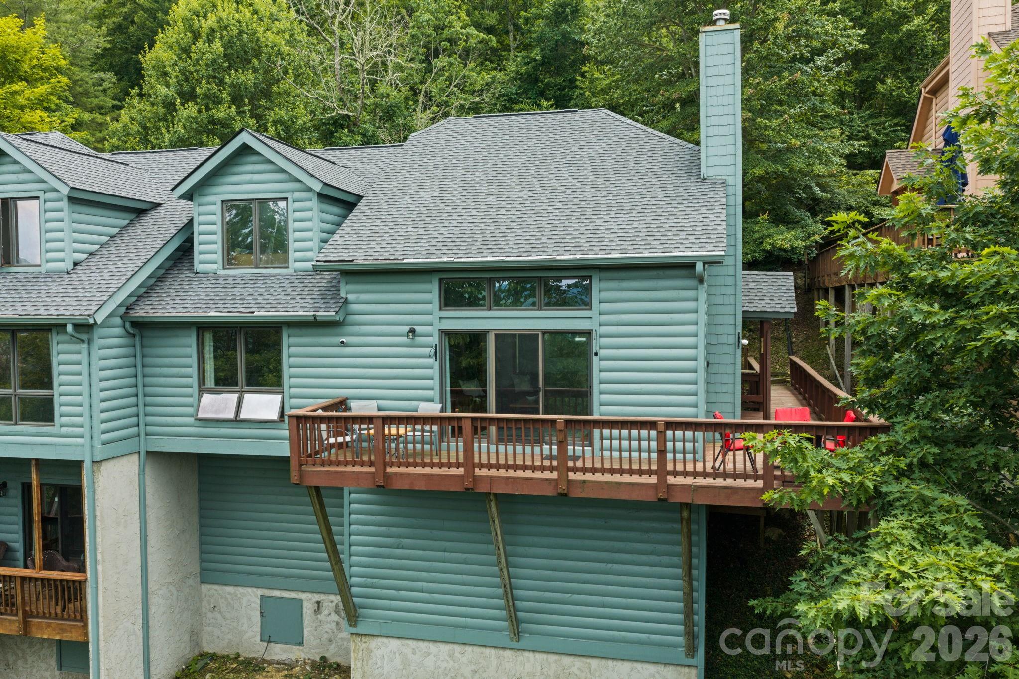 218 Slope View Drive 22