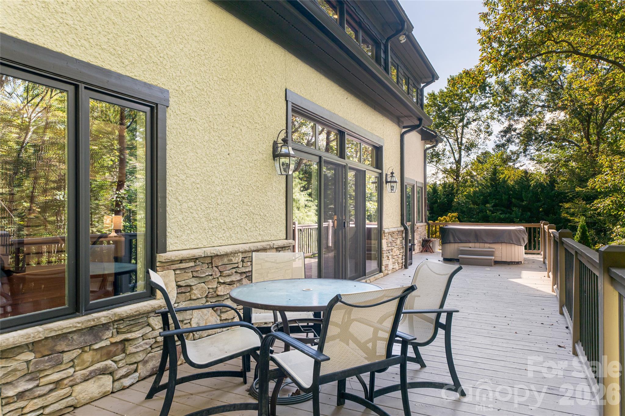 Poplar Ridge - Residential