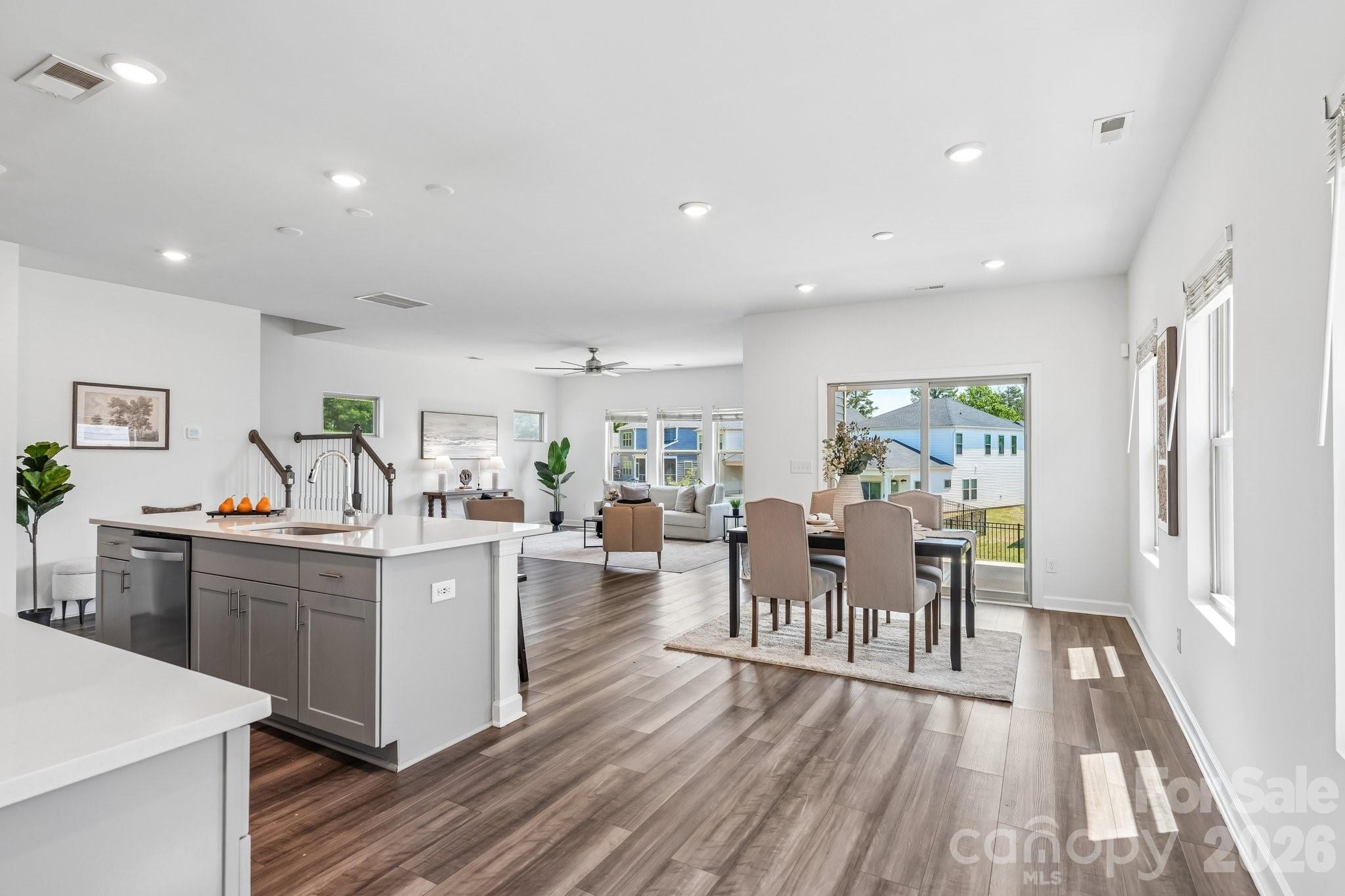 Larkhaven Hills - Residential