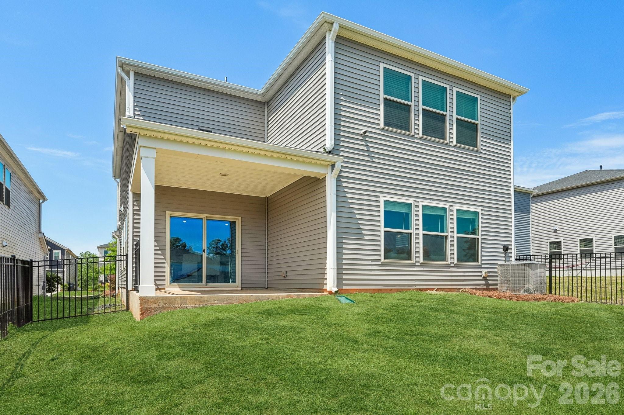 Larkhaven Hills - Residential