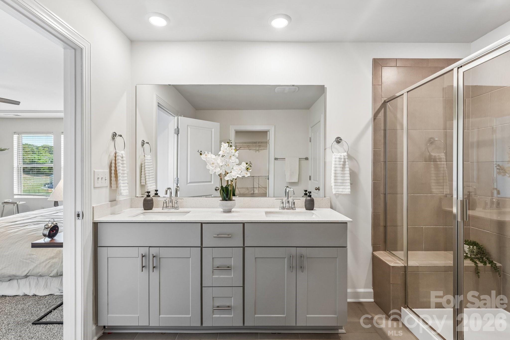 Larkhaven Hills - Residential
