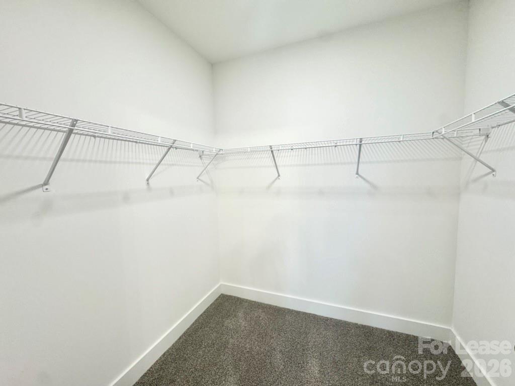 175 W Black Street W 304