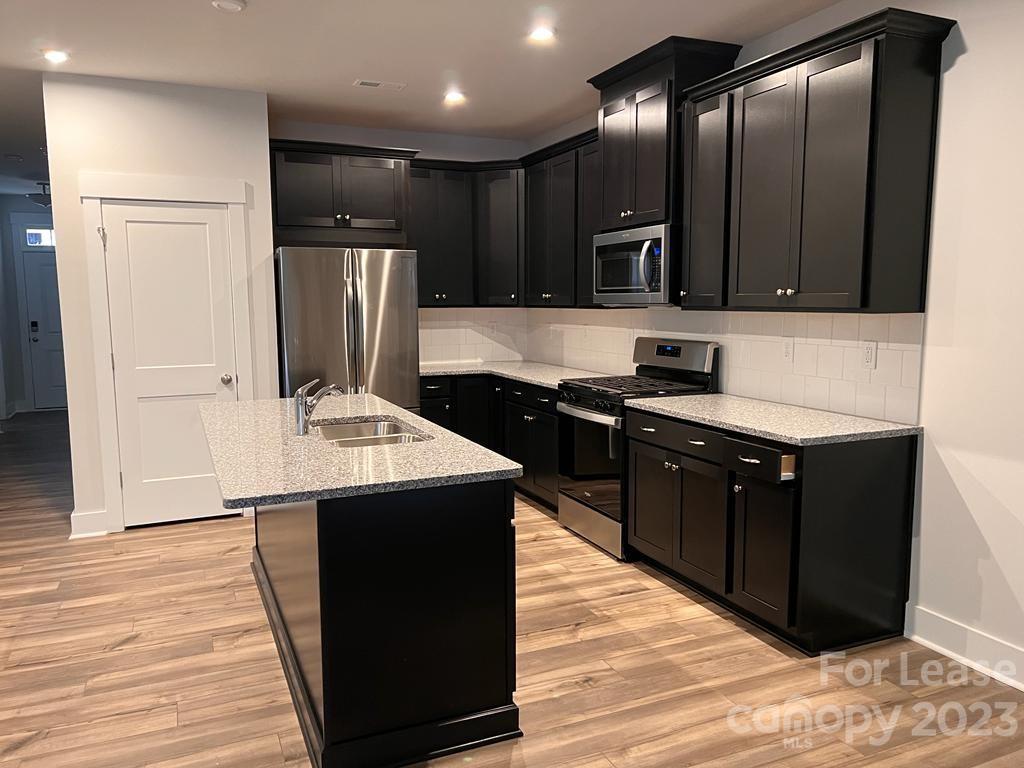 Griffith Lakes - Residential Lease