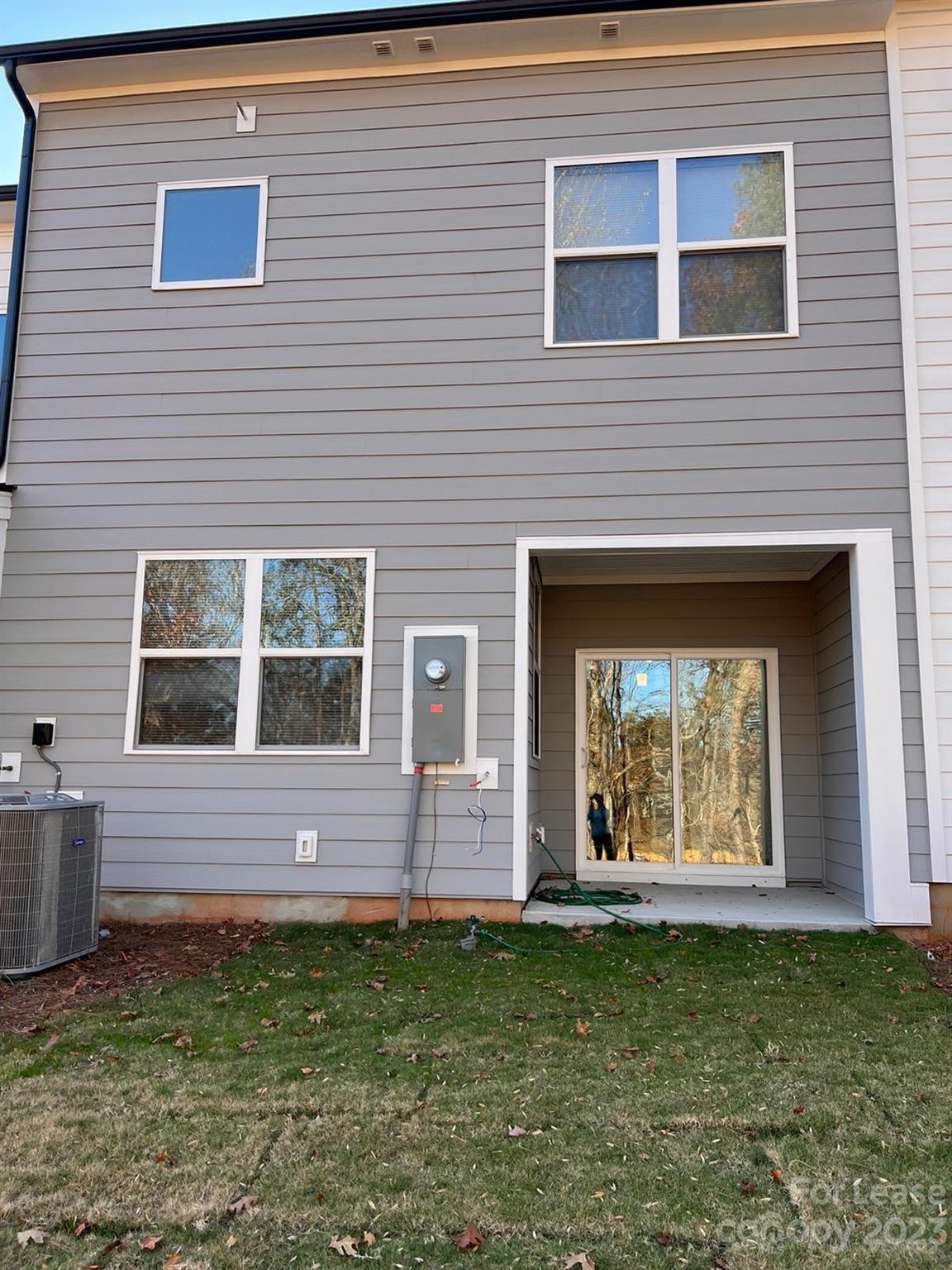 Griffith Lakes - Residential Lease