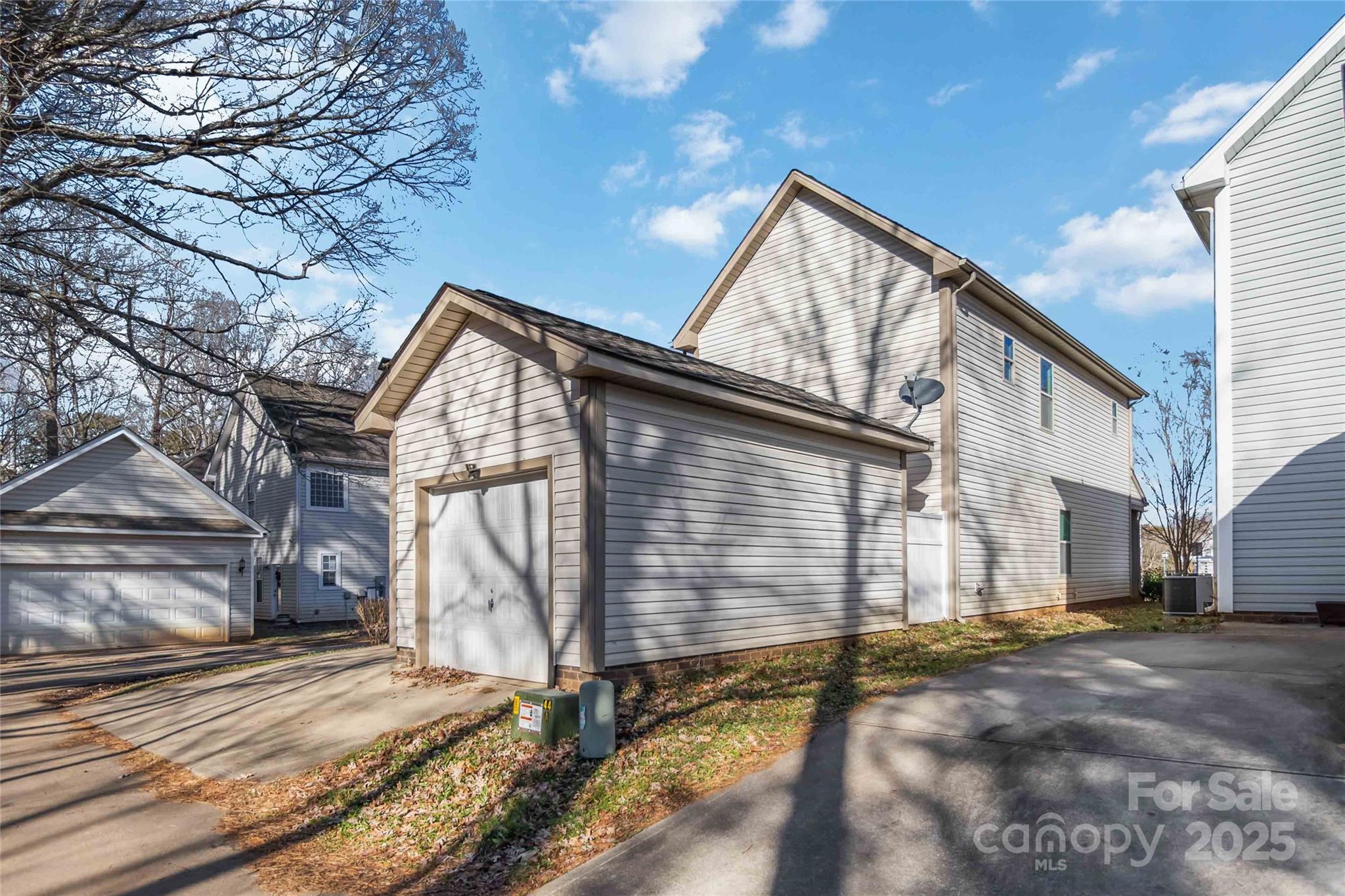 The Oaks at McIlwaine - Residential