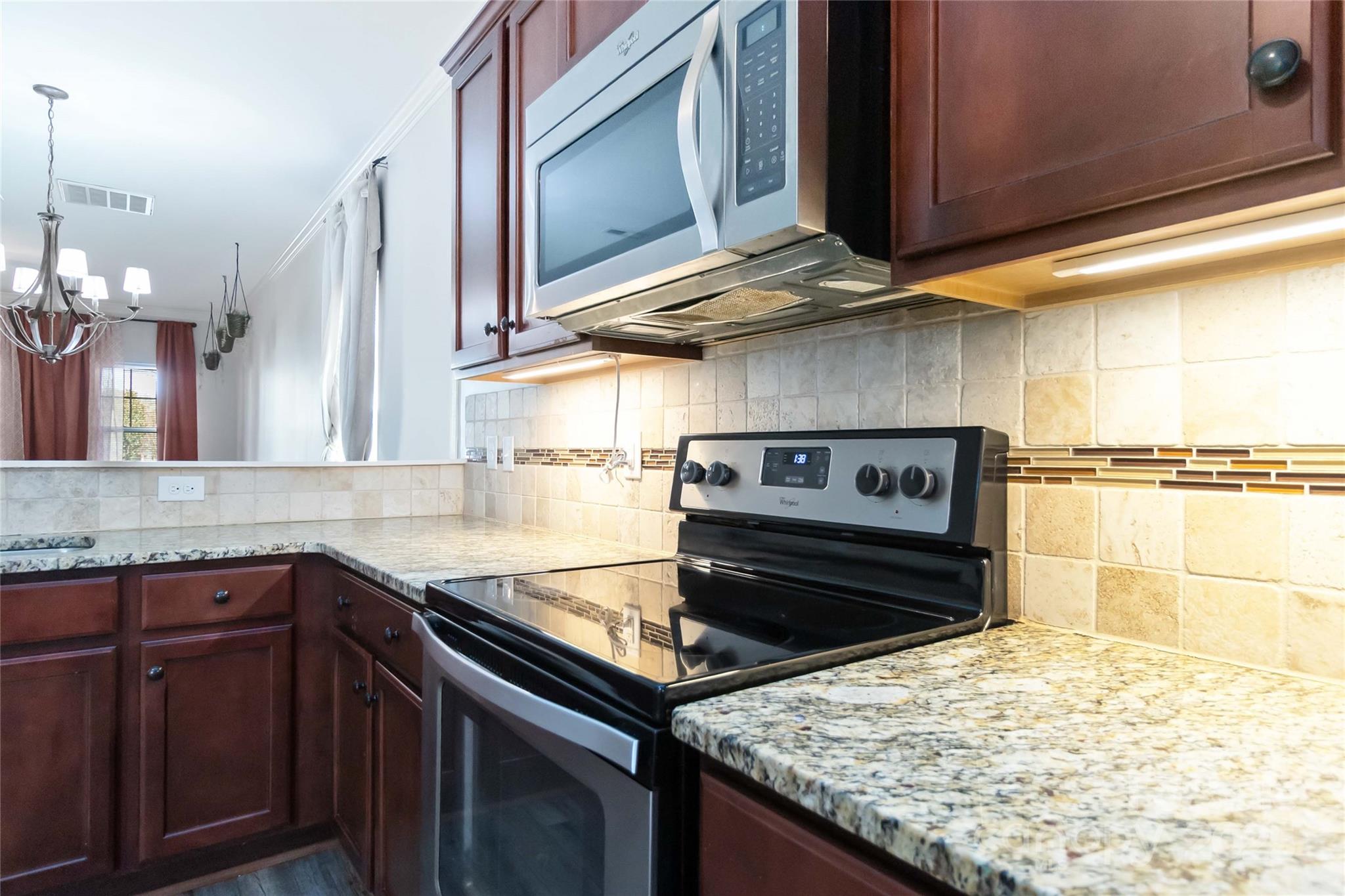 The Oaks at McIlwaine - Residential