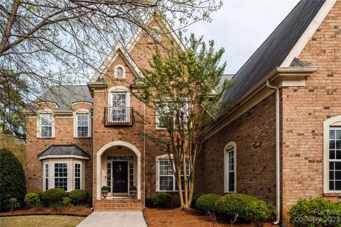 Photo of 16912 Turtle Point Road, Charlotte, NC 28278 (MLS # 4015540)
