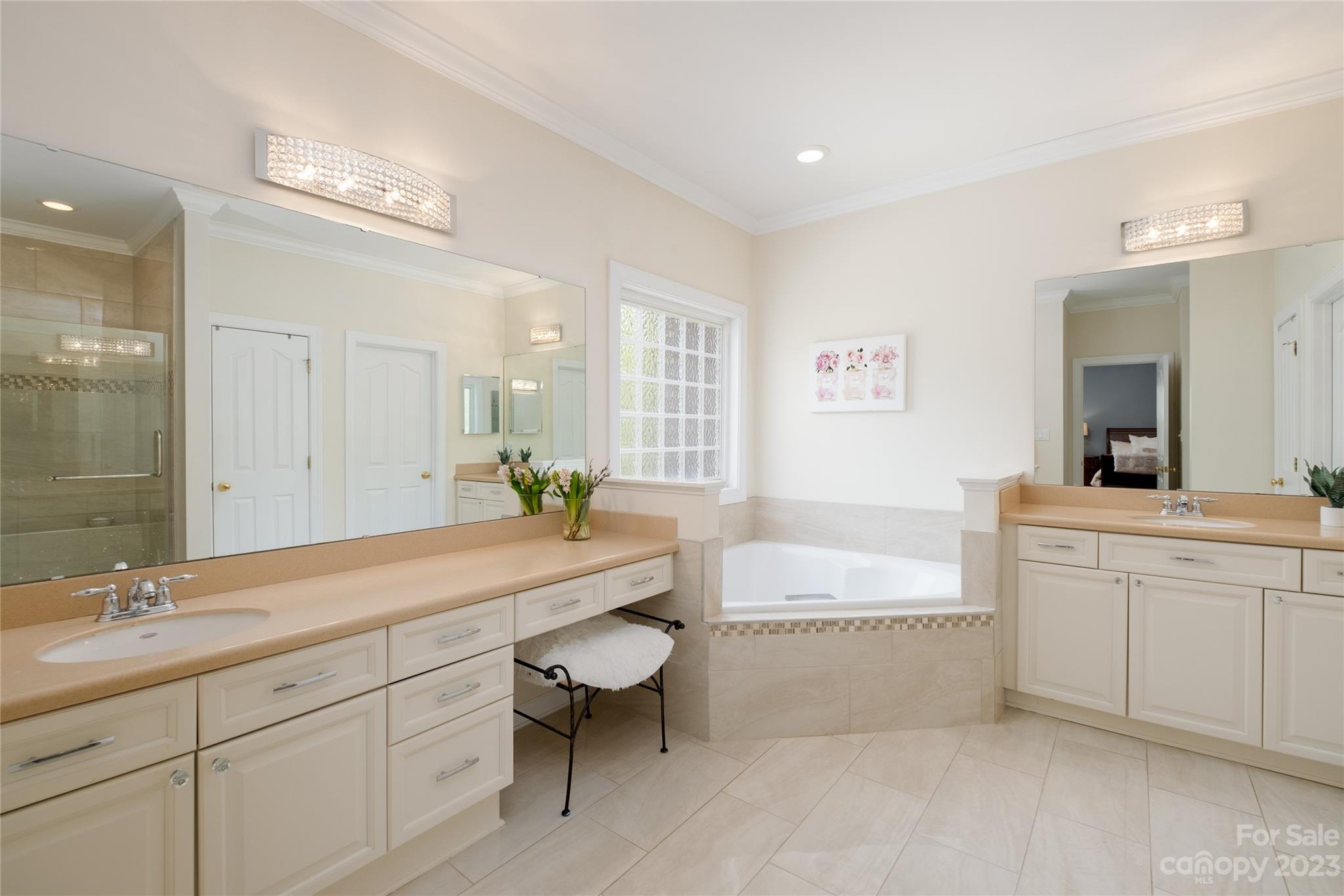 The Palisades - Residential