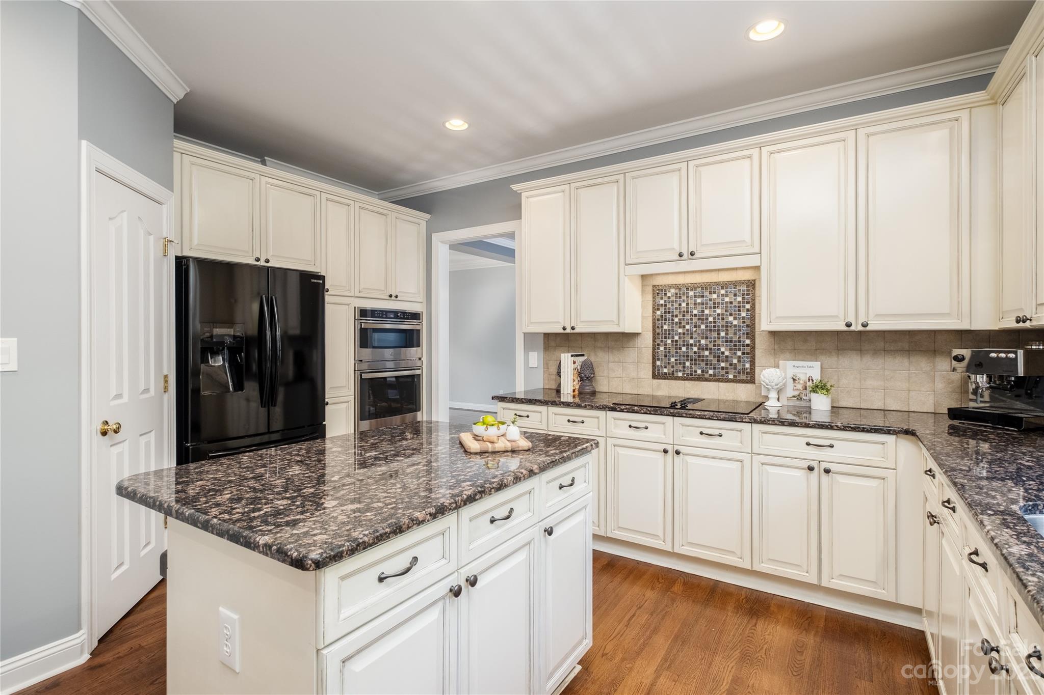 The Palisades - Residential