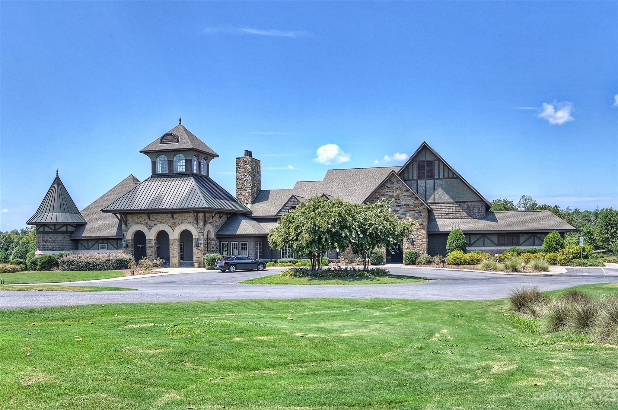 The Palisades - Residential