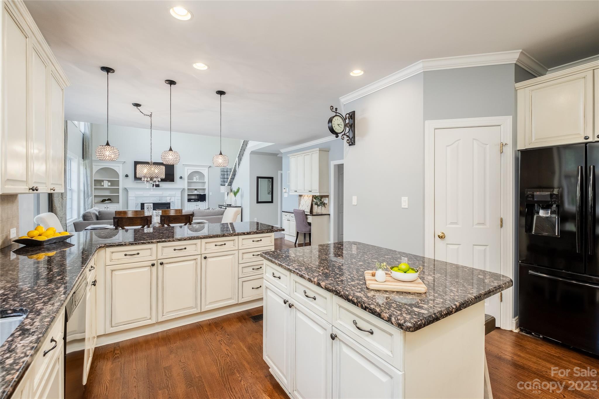 The Palisades - Residential