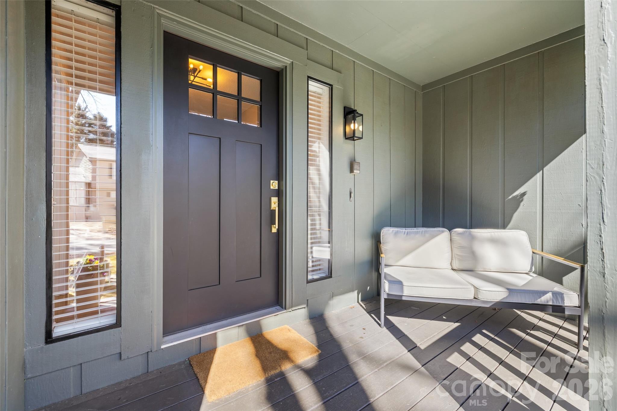 9055 Windjammer Drive