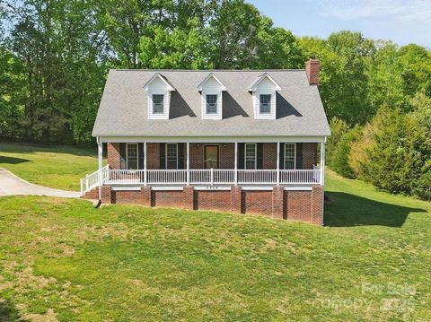 2805 Sadler Road Alexis NC 28006