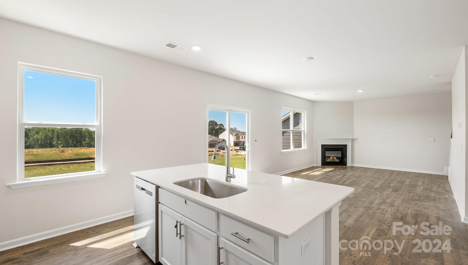 595 Country Oak Drive
