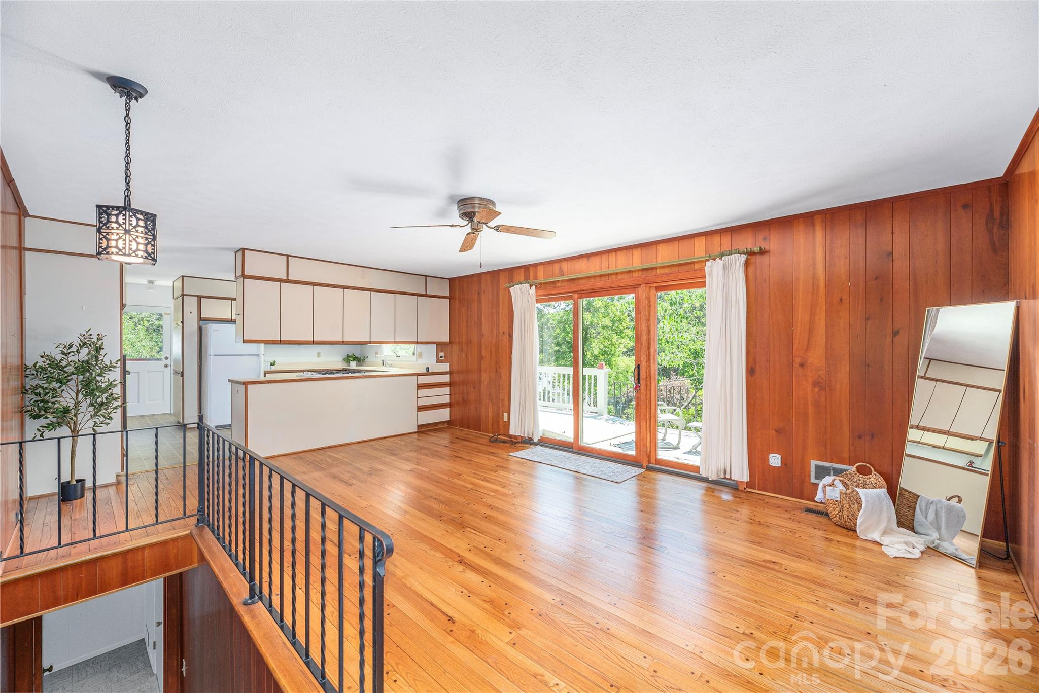 38 Forest View Drive