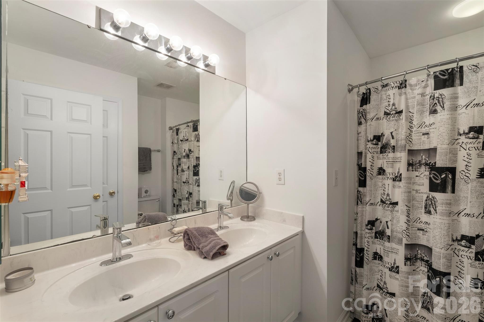 Harrison Woods - Residential